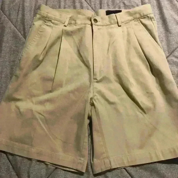 Greg Norman Collection Other - GREG Norman Khaki Shorts Size 34